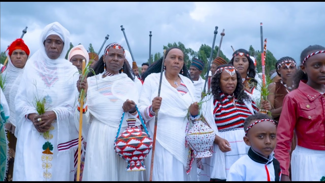 Malkaa OROMIA11: Imaltuu- Irreecha Malkaa Sirxii - OROMIA11- Inform. Educate ...